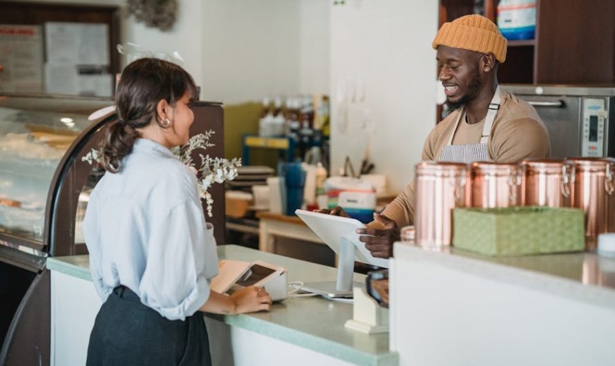 Визитница для банковских карт: стиль и практичность в повседневной жизни