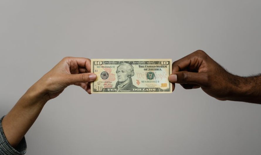 Покупка кодов банковских карт незаконная деятельность и риски связанные с ней