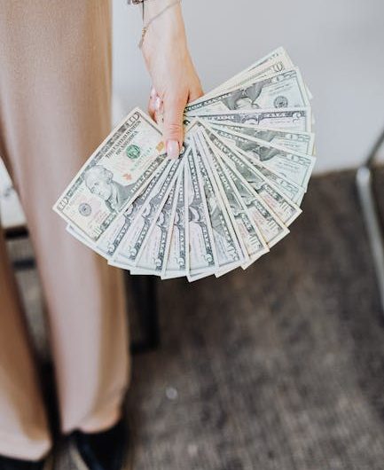 Как получить банковскую карту без проверки документов