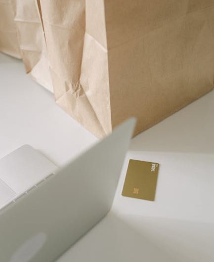 Указание поддельного номера телефона при оформлении банковской карты последствия и риски