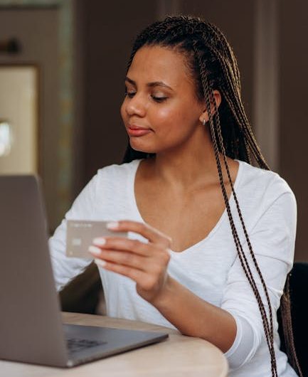 Карта для скрытых транзакций на eBay