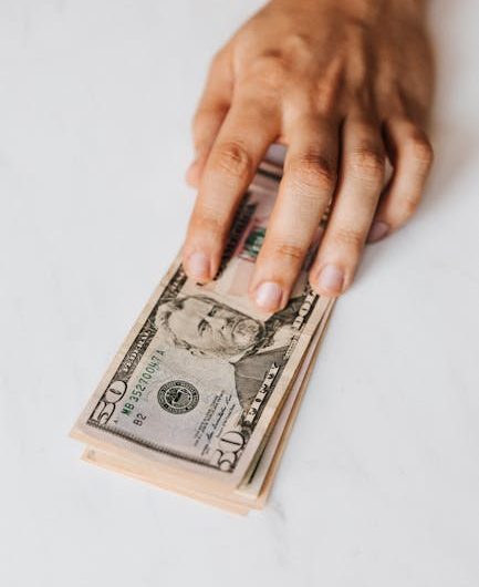 Риски и последствия использования подставных сканов паспортов для оформления банковских карт