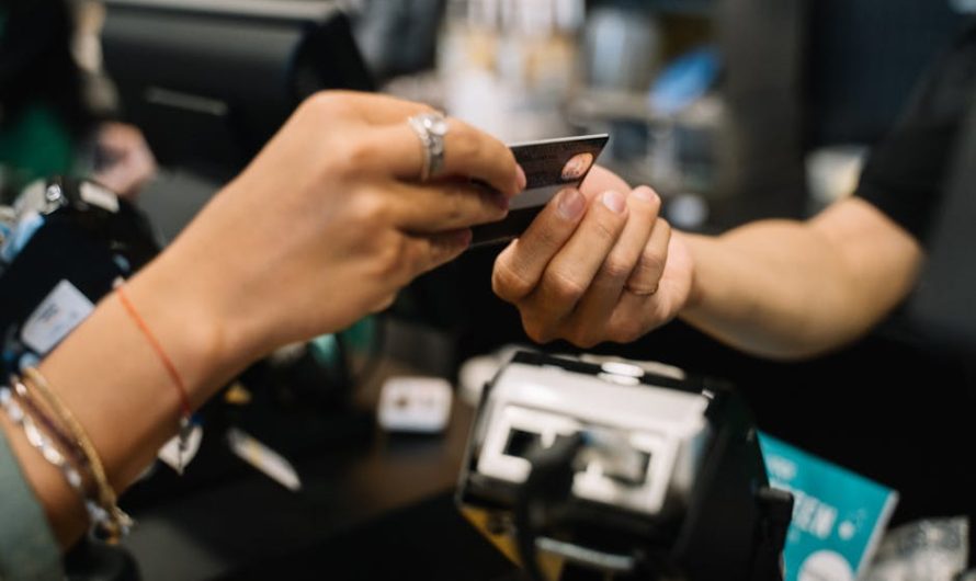 Где приобрести терминал для оплаты банковскими картами