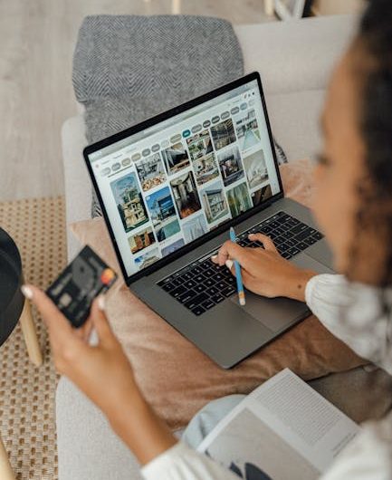 Карты с балансом на фейковые данные и связанные с этим риски