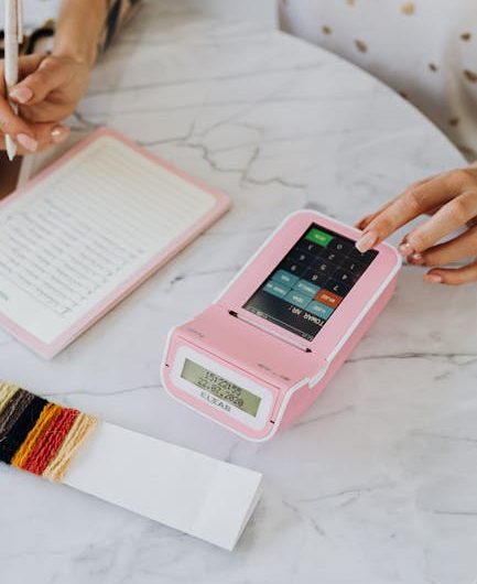 Как заказать карту для скрытых платежей на eBay и защититься от непредвиденных расходов