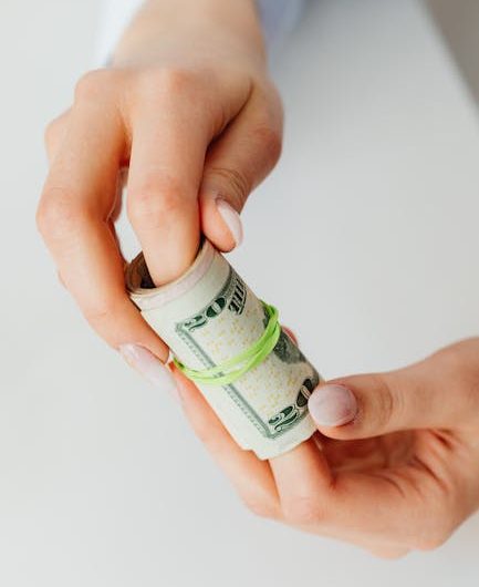 Риски приобретения карты на фейковые данные владельца