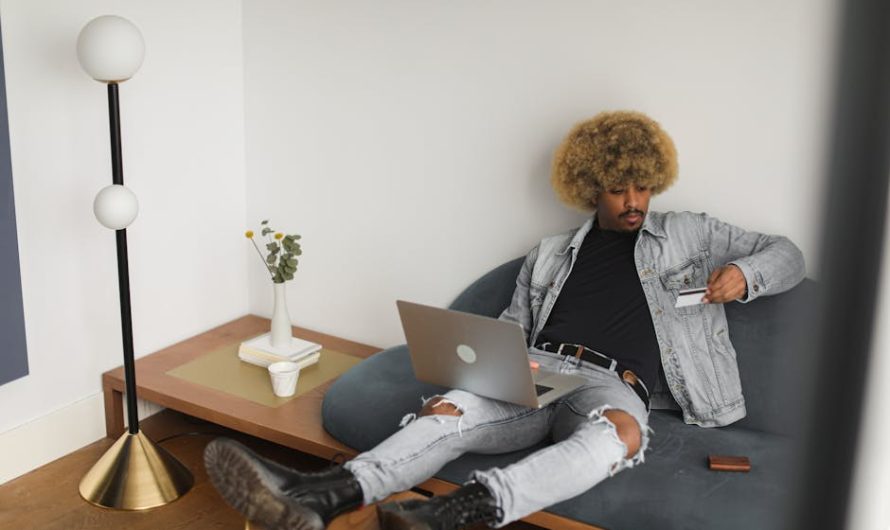 Монополия на рынке банковских карт и стоит ли покупать банковскую карту