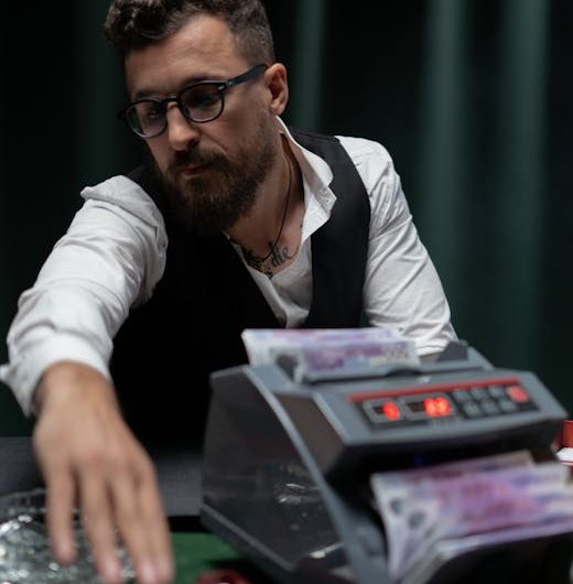 Карты для скрытых транзакций на биржах: безопасность и анонимность