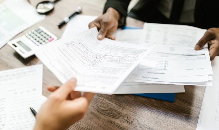 Приобретение банковской карты на подставные документы риски и последствия