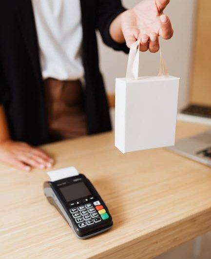 Как оформить карту для скрытых операций на eBay