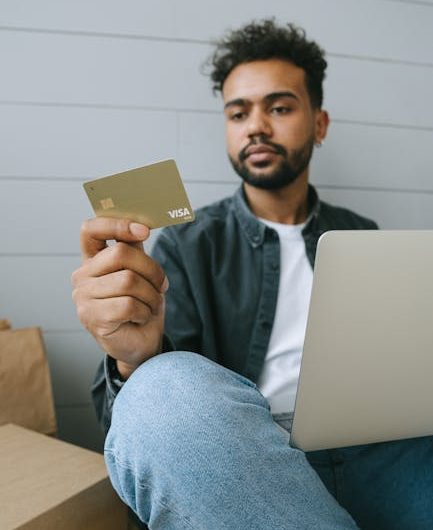 Как отключить СМС уведомления от банка