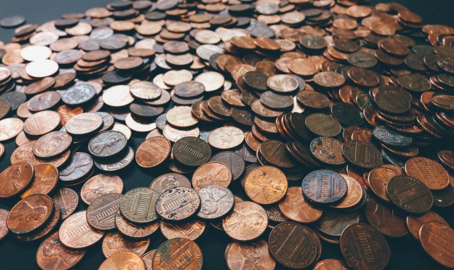 Банковские карты в Уфе: где купить и как выбрать